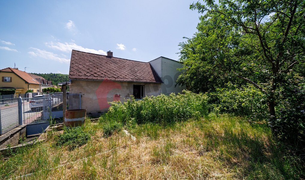Prodej stavebního pozemku 556 m², Praha – náhled fotky 5