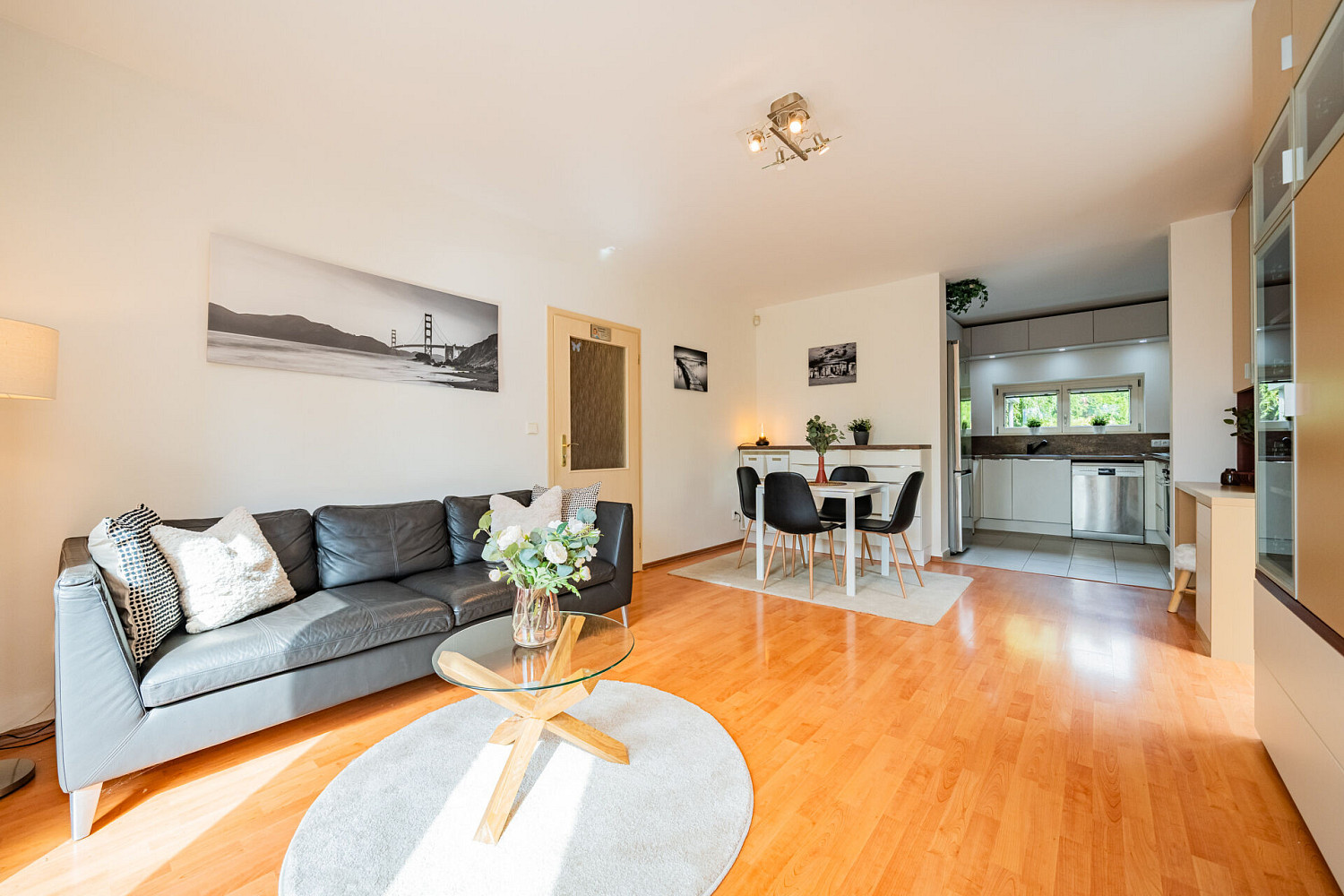 Prodej bytu 4+kk 93 m² – fotografie 2