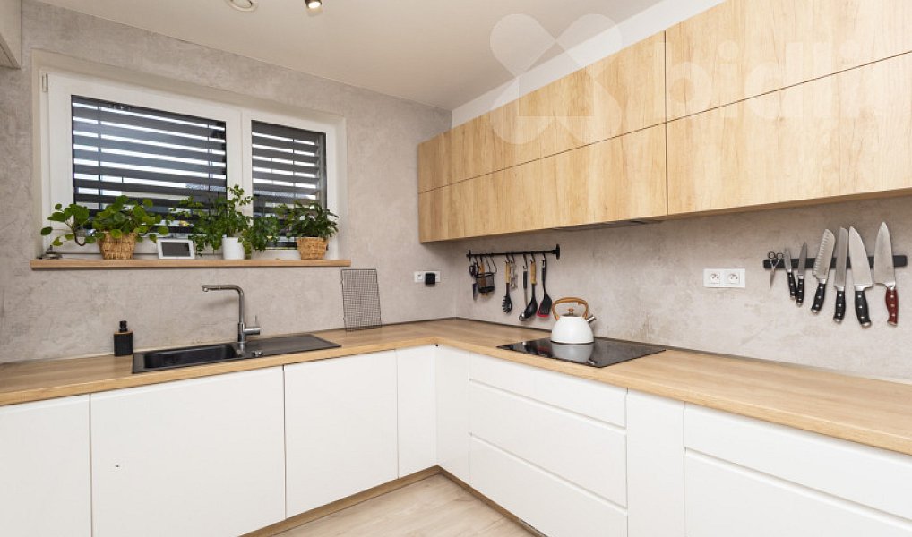 Prodej domu 116 m² s pozemkem 807 m², Hlásnice – náhled fotky 9