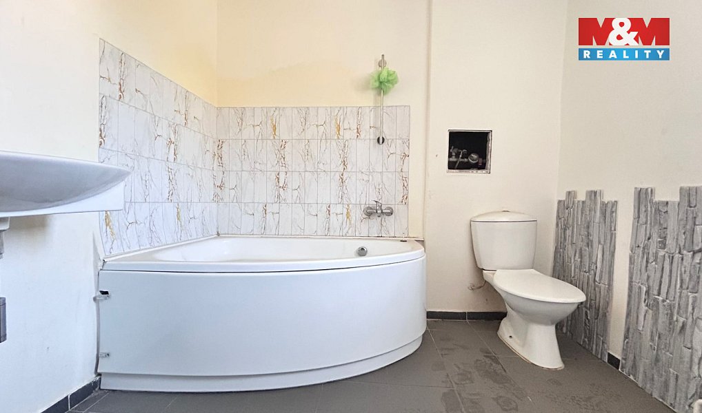 Pronájem bytu 2+1 61 m², Most – náhled fotky 7