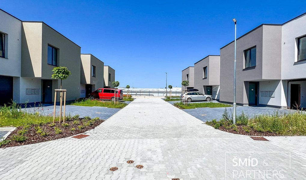 Prodej domu 140 m² s pozemkem 361 m², Kolín – náhled fotky 10