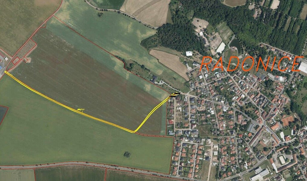 Prodej pozemku 420 m², Radonice – náhled fotky 2