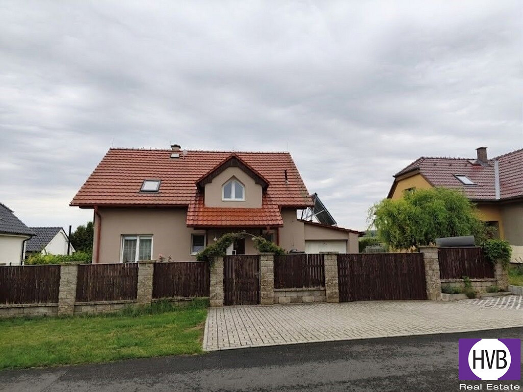 Prodej domu 135 m² s pozemkem 565 m²