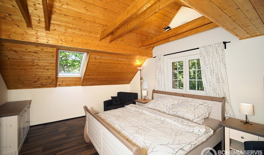 Prodej ubytovacího objektu 293 m², Kořenov – náhled fotky 15