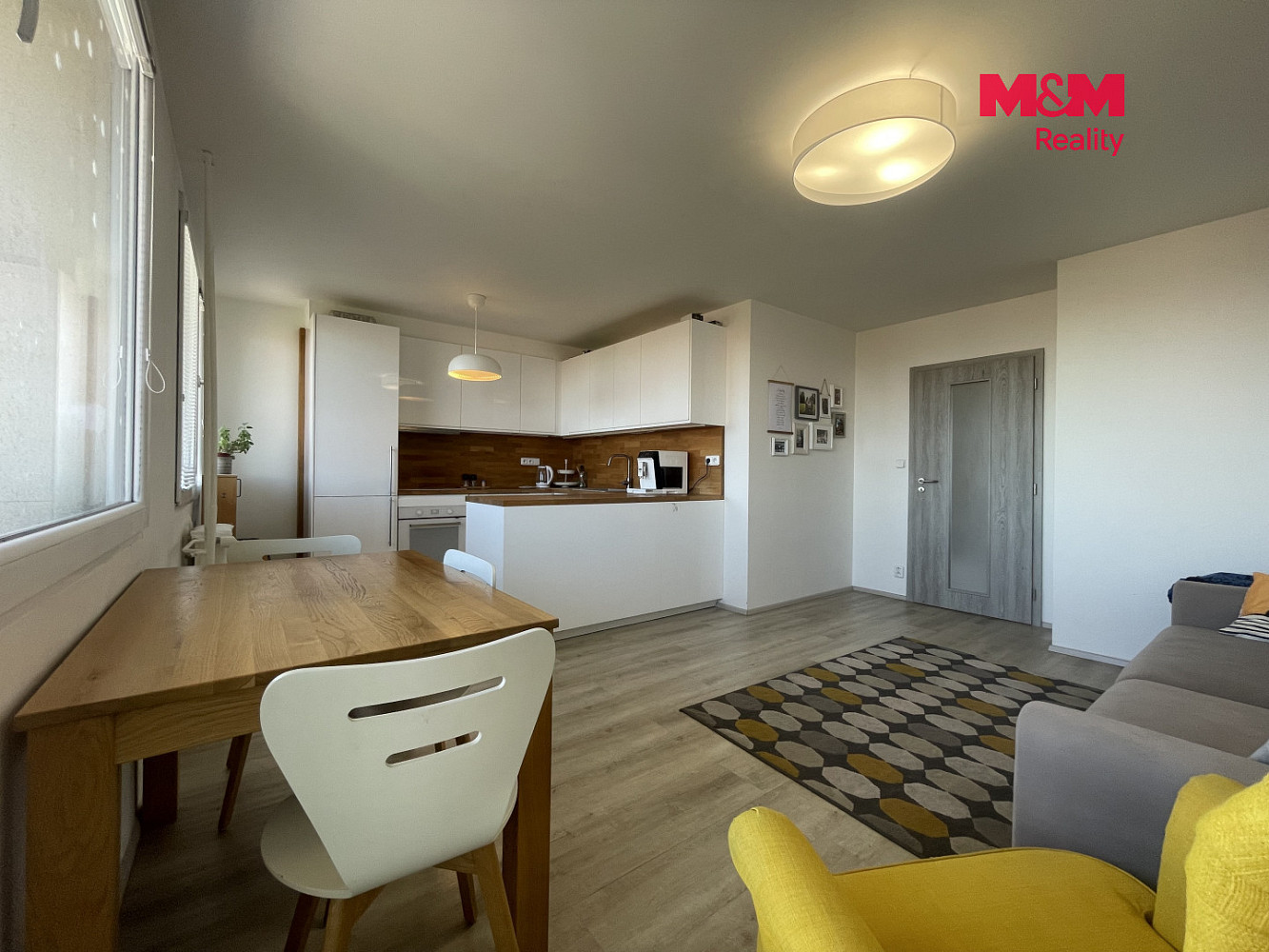 Pronájem bytu 3+kk 54 m² — photo 2