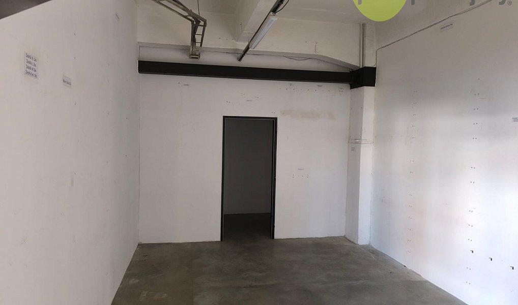 Pronájem skladovacích prostor 521 m², Zlín – náhled fotky 14