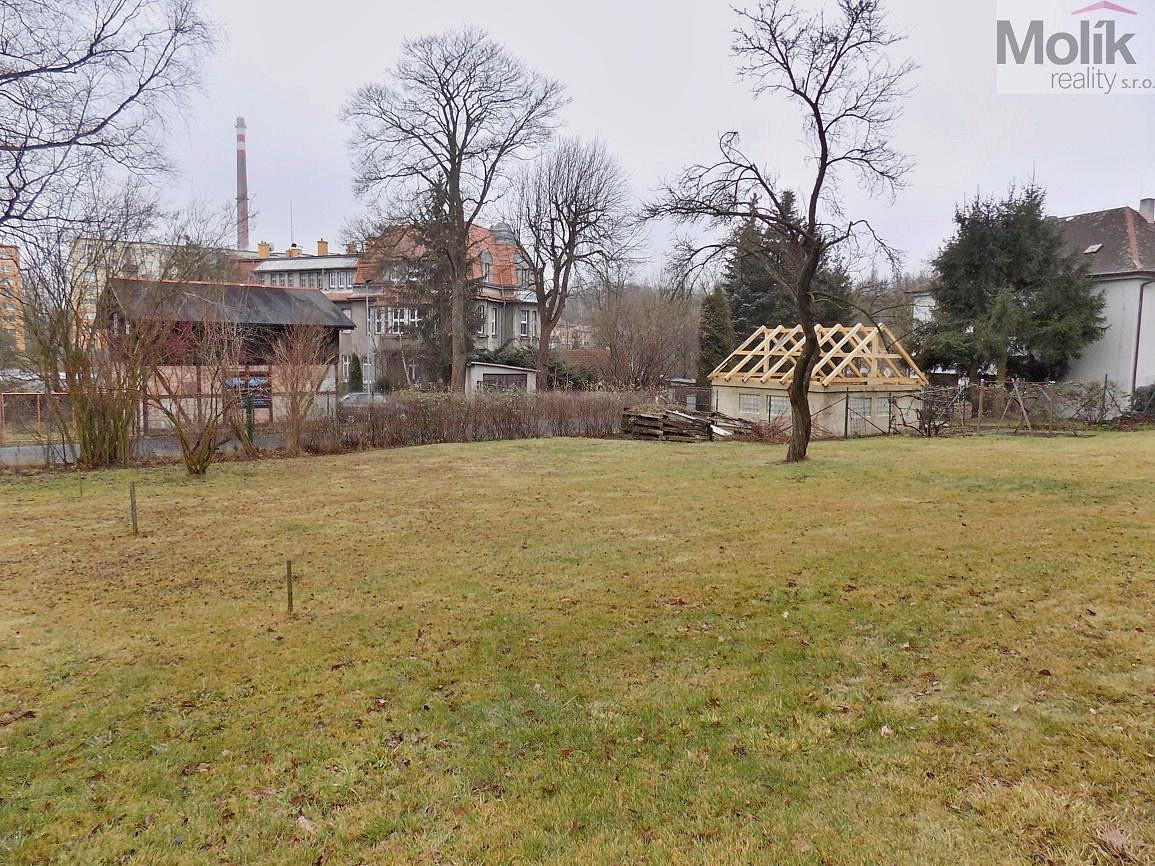 Prodej stavebního pozemku 761 m² – fotografie 4