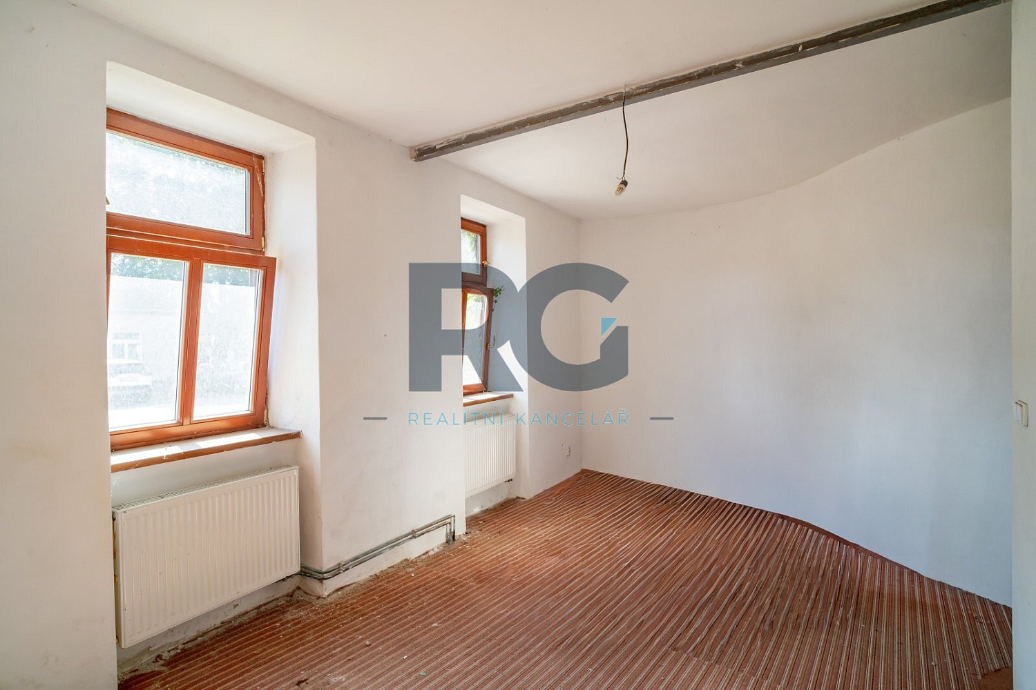 Prodej domu 330 m² s pozemkem 4 047 m² – fotografie 3