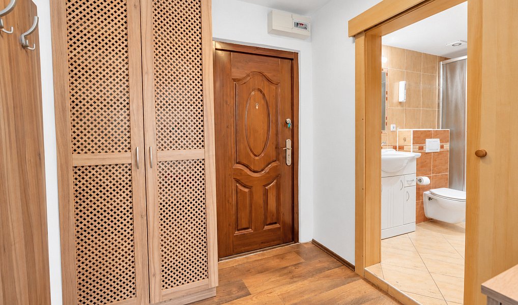 Prodej bytu 3+1 70 m², Trutnov – náhled fotky 4