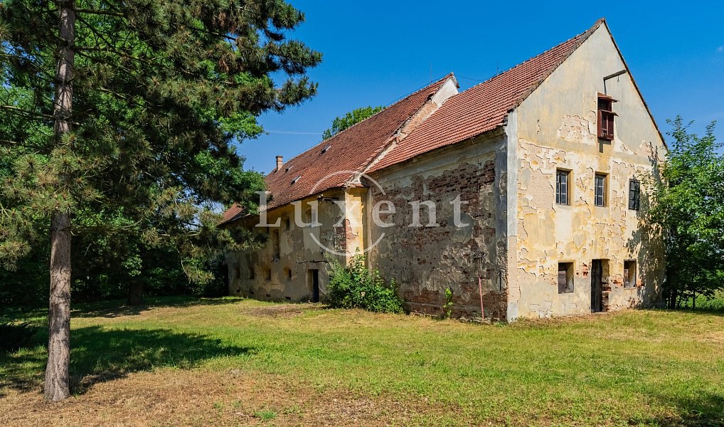 Prodej ubytovacího objektu 3 000 m², Žatec – náhled fotky 27