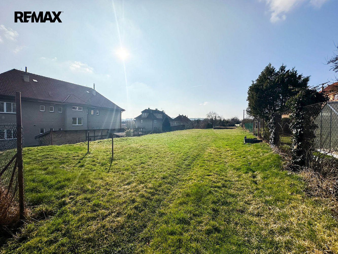 Prodej stavebního pozemku 1 352 m² - Widok 4