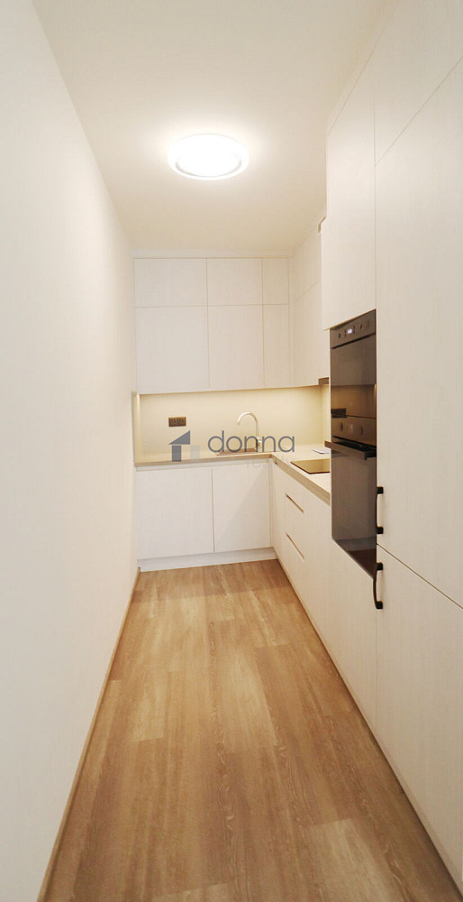 Pronájem bytu 2+kk 64 m² – fotografie 4