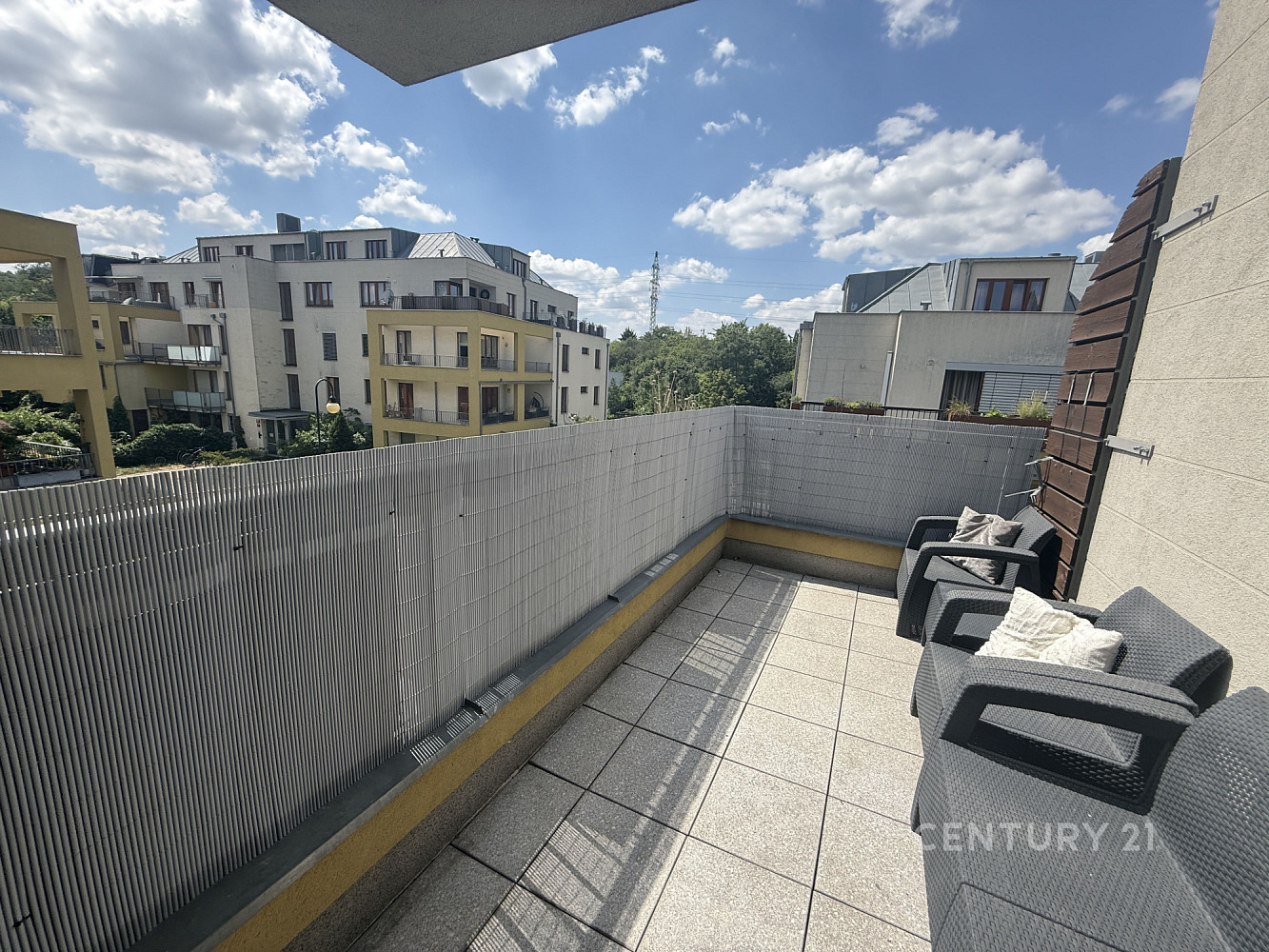 Pronájem bytu 3+kk 110 m² — photo 3