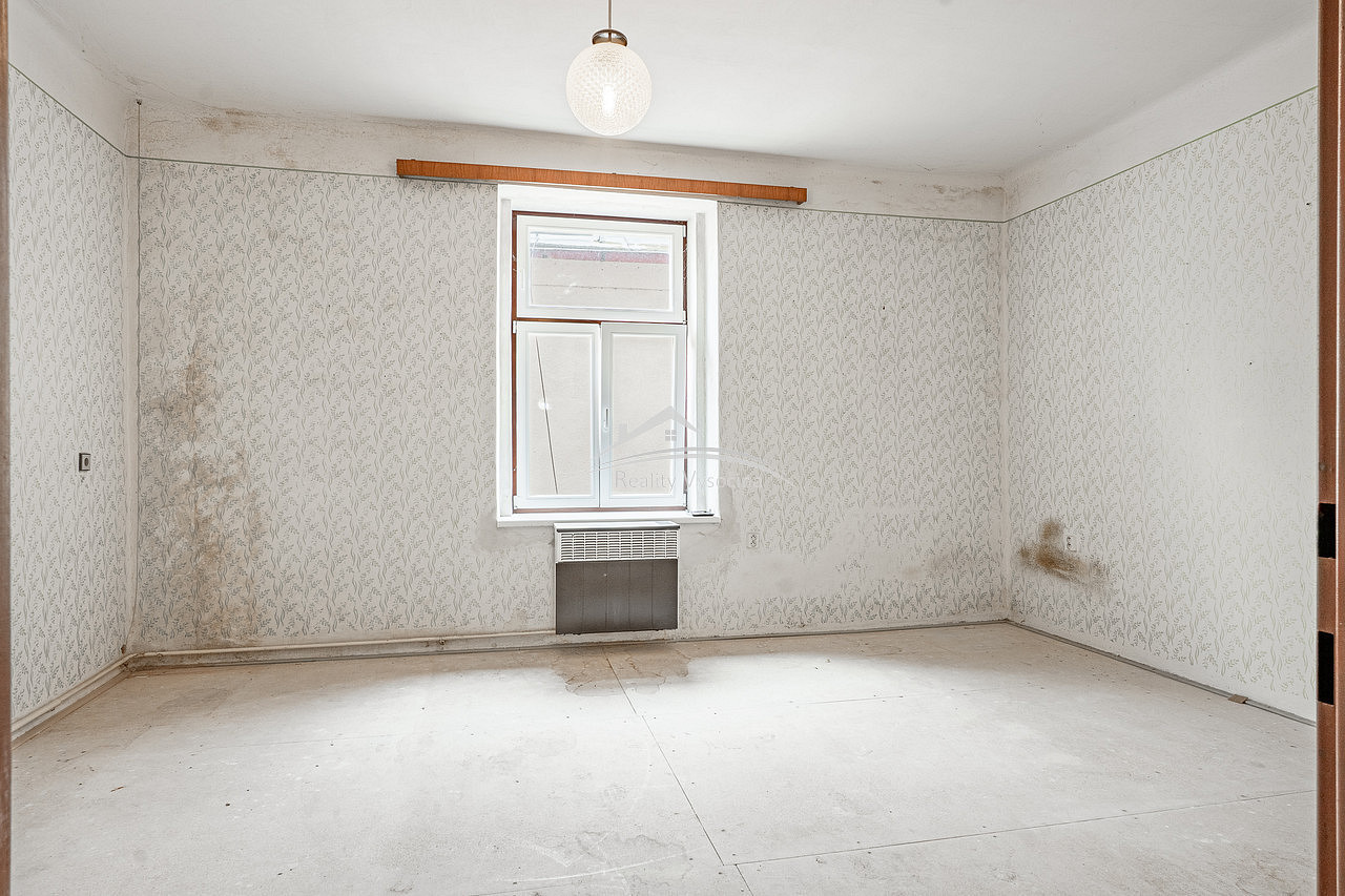 Prodej nájemního domu, činžáku 654 m² – další