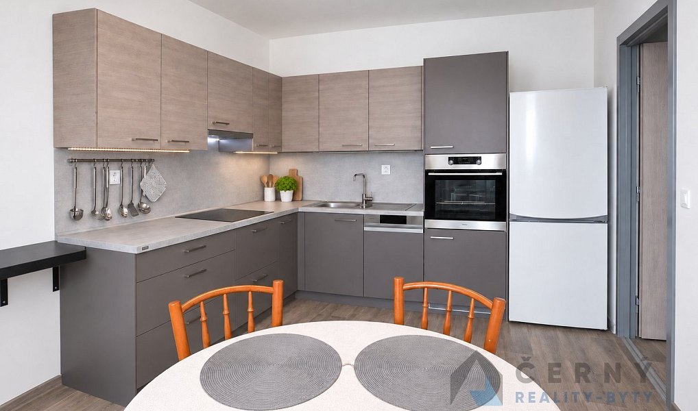 Prodej bytu 3+1 58 m², Liberec – náhled fotky 3