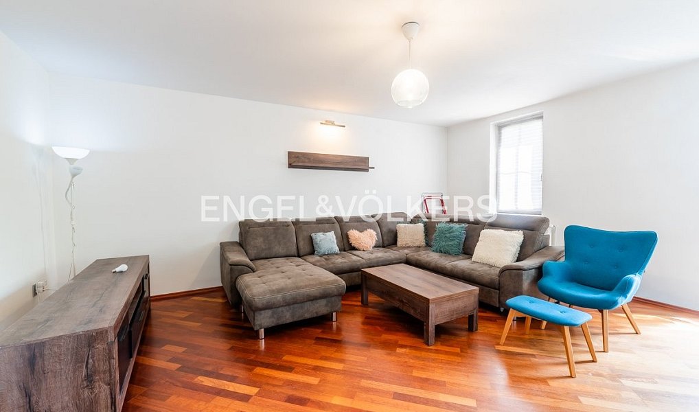 Pronájem bytu 3+kk 103 m², Praha – náhled fotky 2