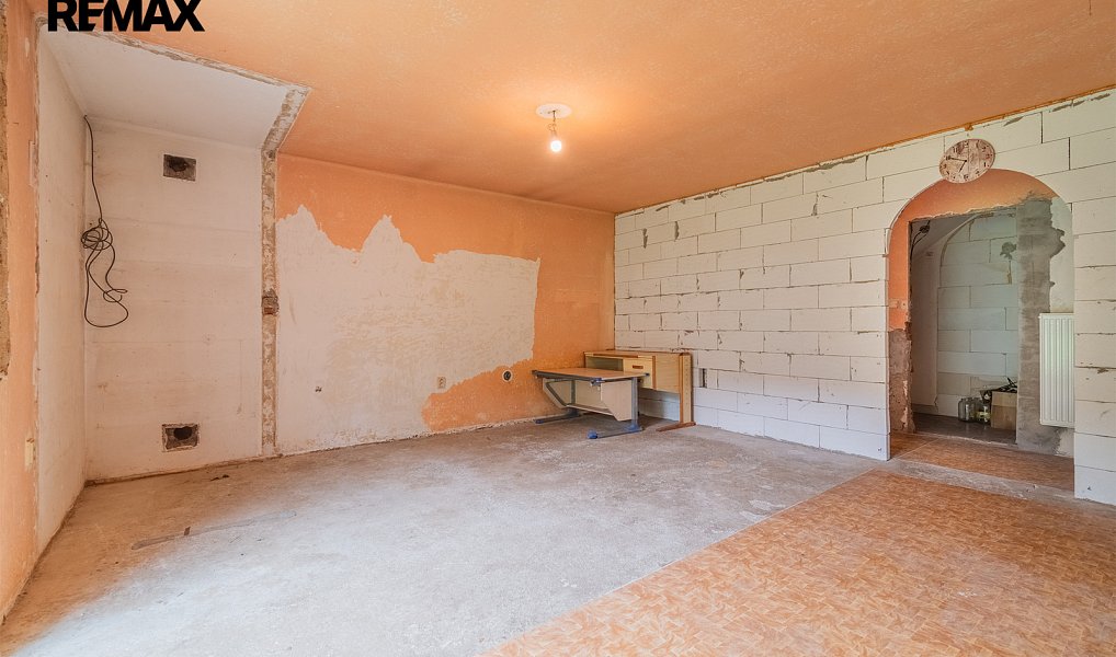 Prodej domu 207 m² s pozemkem 1 227 m², Lnáře – náhled fotky 23