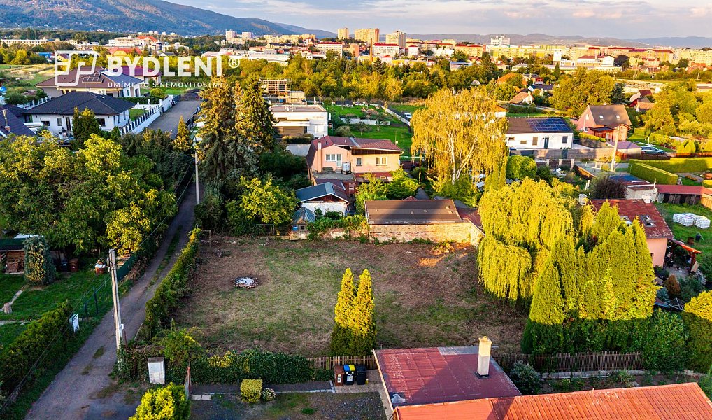Prodej stavebního pozemku 738 m², Teplice – náhled fotky 2