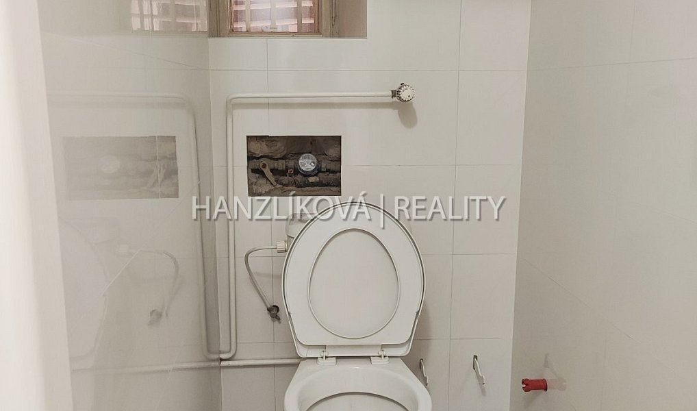 Pronájem obchodních prostor 66 m², České Budějovice – náhled fotky 20