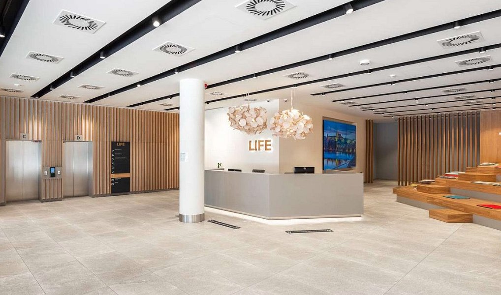 Pronájem kanceláře 443 m², Praha – náhled fotky 2