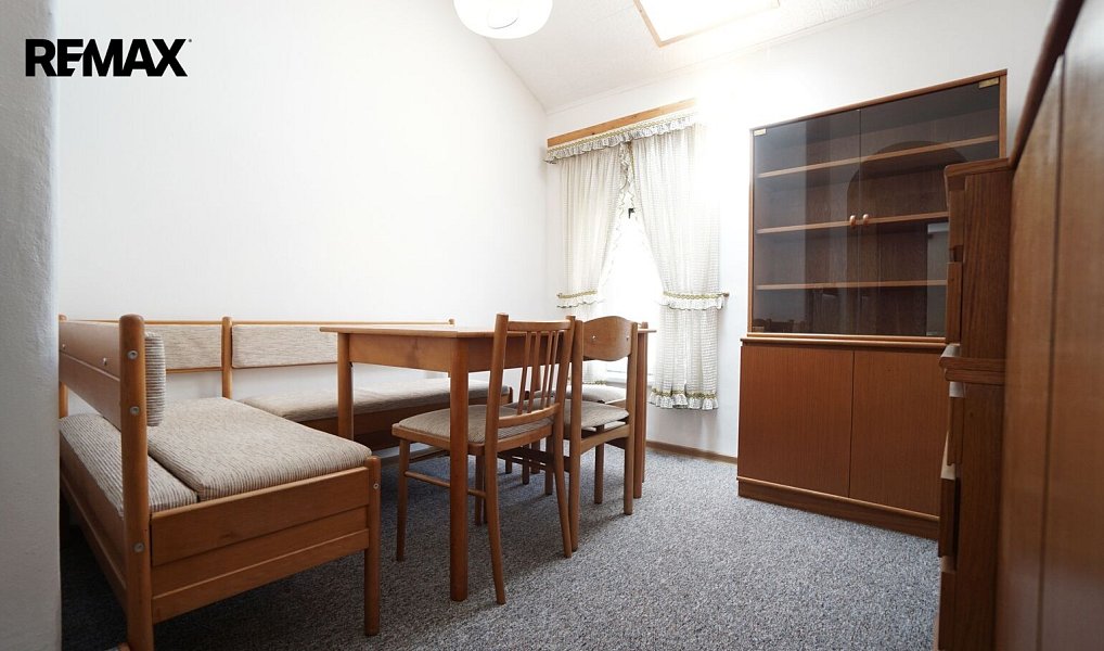 Pronájem bytu 4+1 125 m², Praha – náhled fotky 9