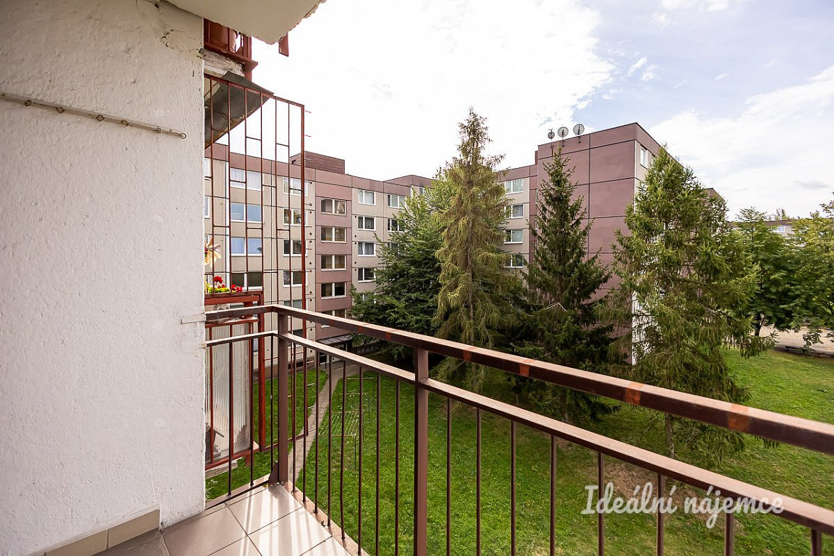 Pronájem bytu 3+1 72 m² – fotografie 2