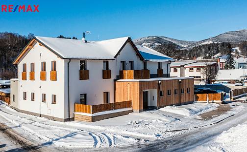 Prodej bytu 2+kk 37 m², Nádražní, Svoboda nad Úpou, okres Trutnov