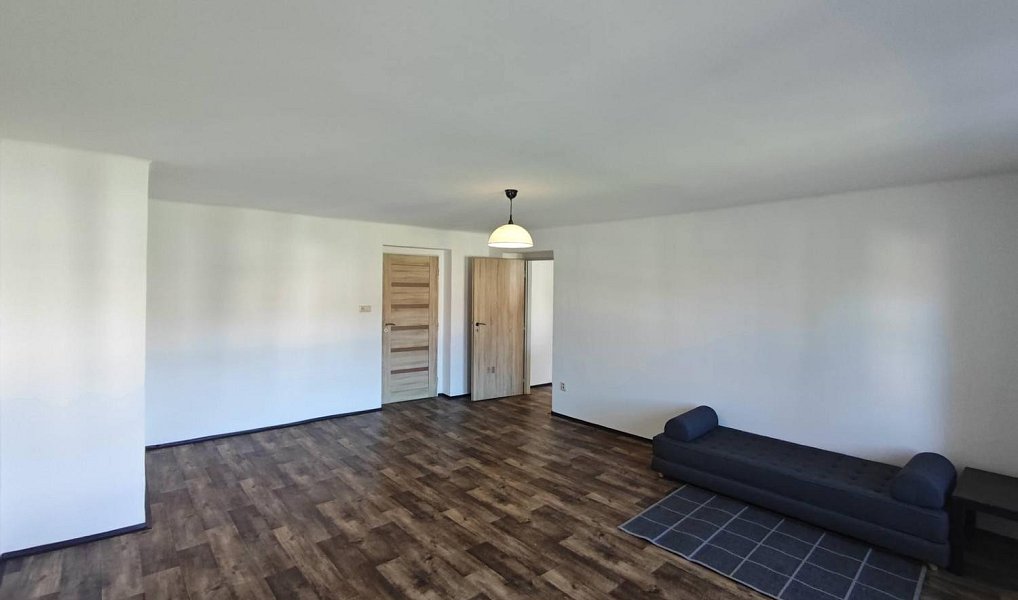 Pronájem bytu 3+1 88 m², Cheb – náhled fotky 6
