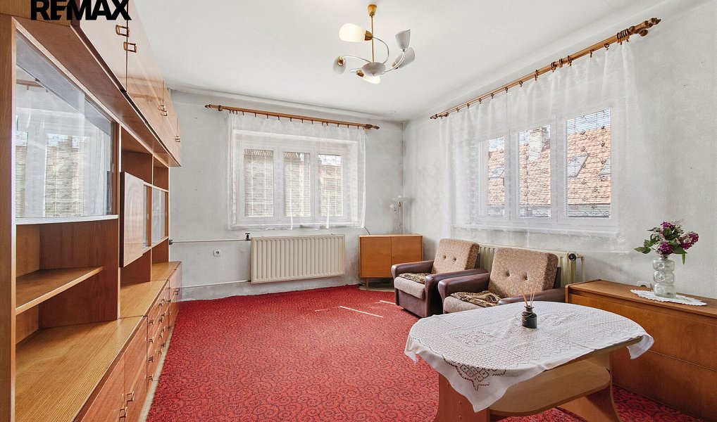 Prodej domu 215 m² s pozemkem 3 942 m², Smědčice – náhled fotky 6