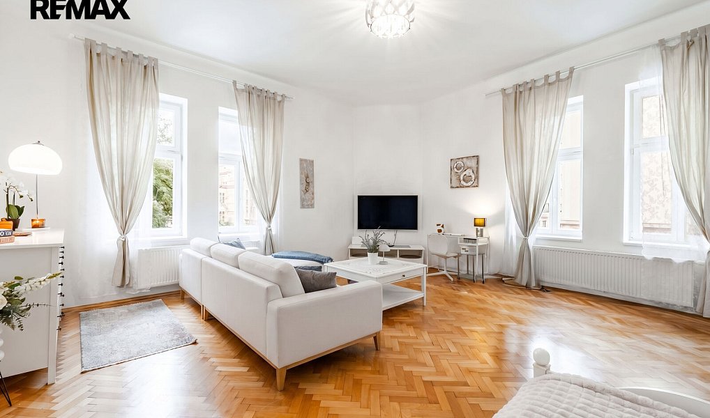Pronájem bytu 2+1 86 m², Praha – náhled fotky 6