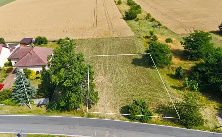 Prodej stavebního pozemku 750 m², Na Stachově, Tatce, okres Kolín