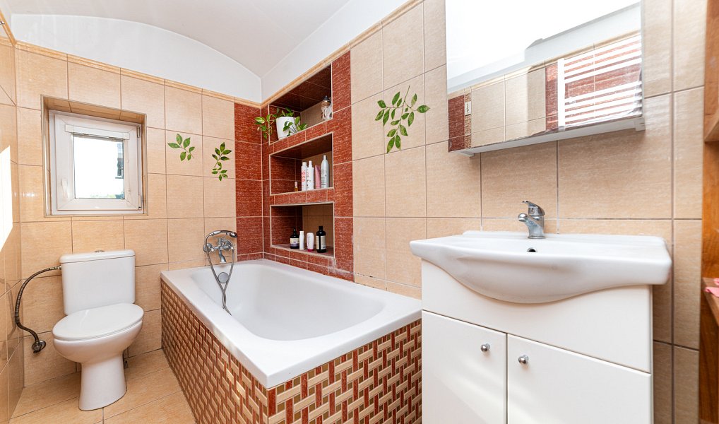 Prodej domu 450 m² s pozemkem 264 m², Sudice – náhled fotky 24