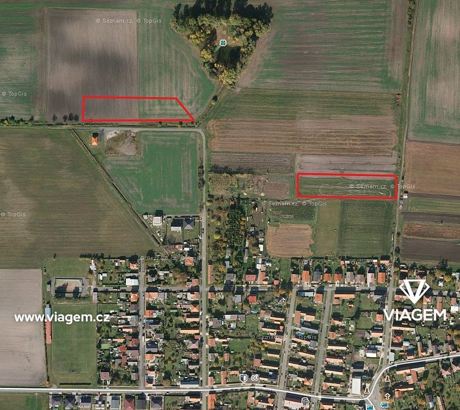 Prodej pole 2 515 m²