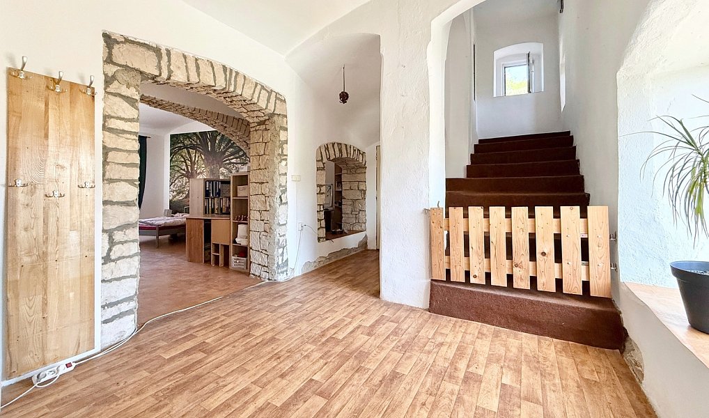 Prodej domu 373 m² s pozemkem 1 106 m², Hřivice – náhled fotky 13