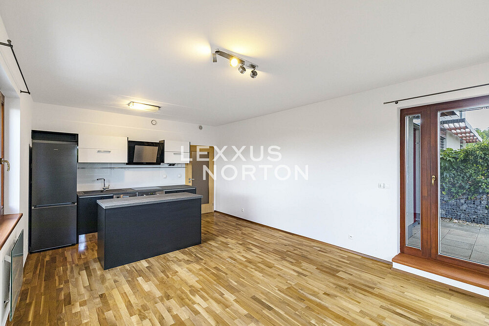 Pronájem bytu 2+kk 54 m²