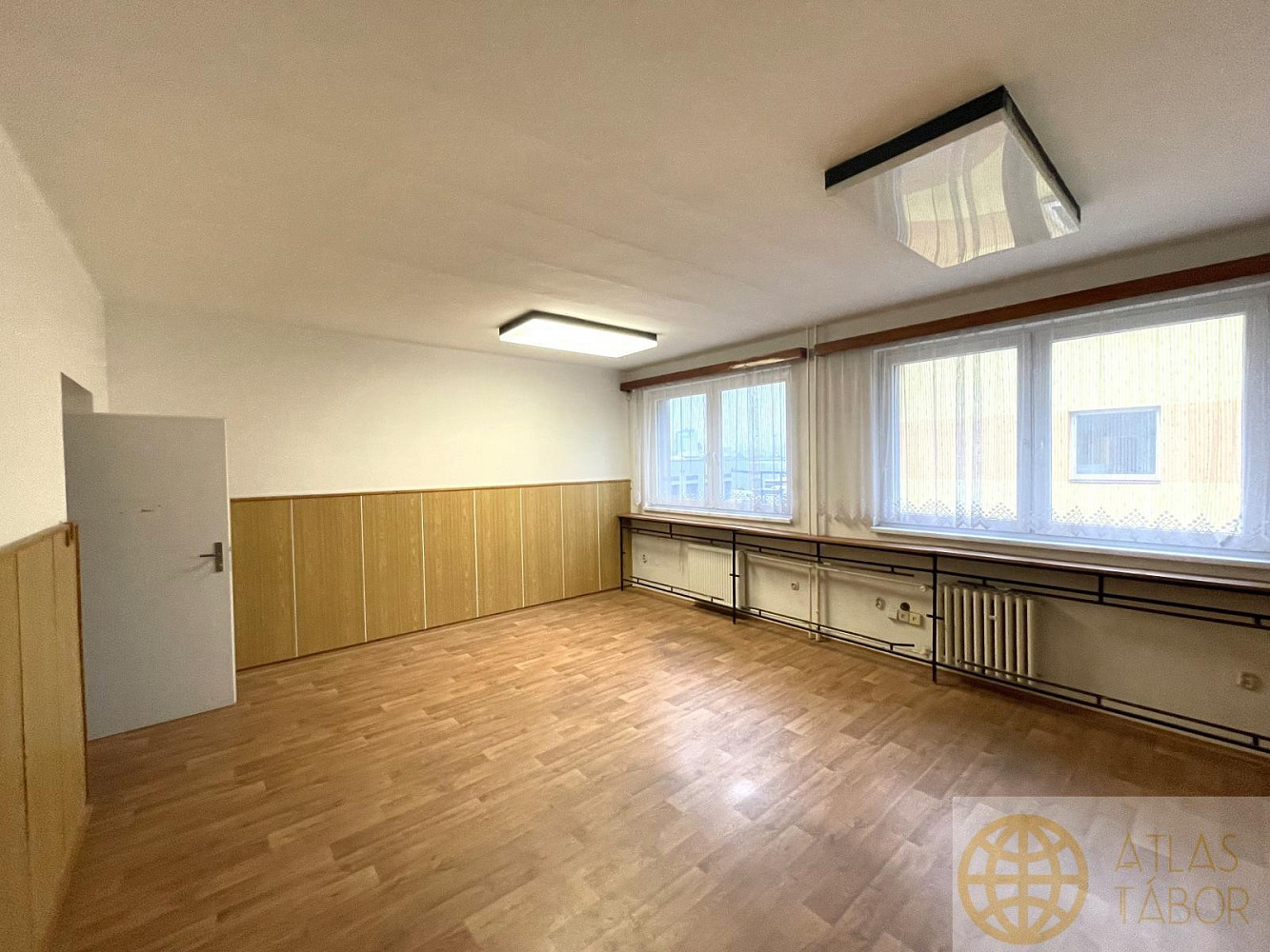 Pronájem kanceláře 15 m² – fotografie 5