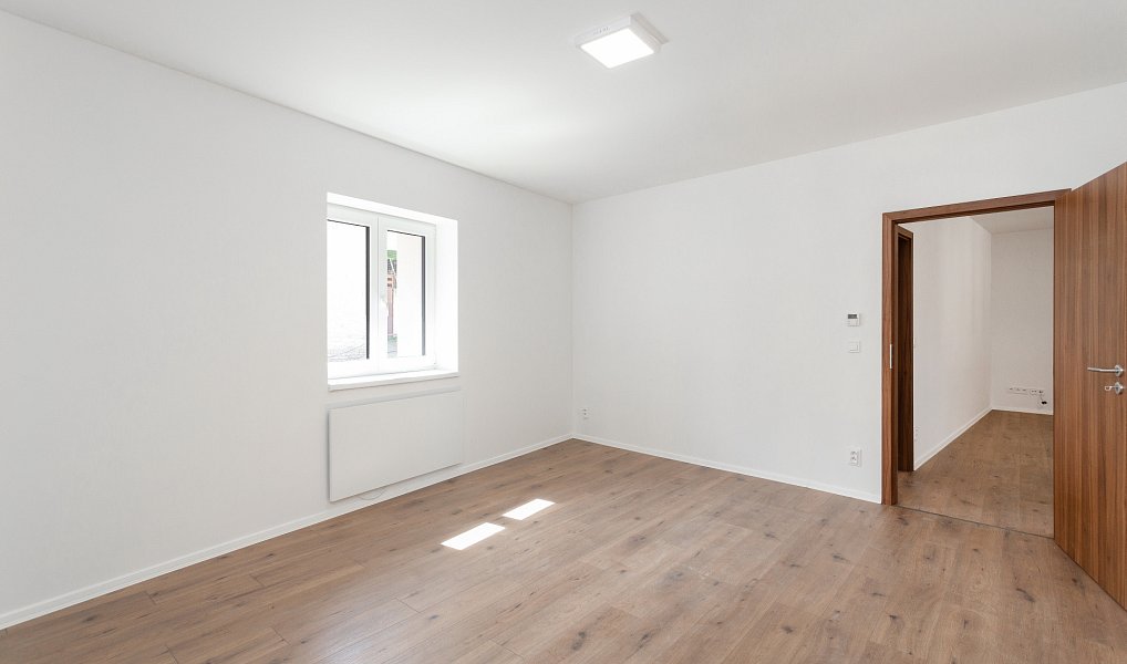 Pronájem bytu 3+kk 88 m², Buštěhrad – náhled fotky 11