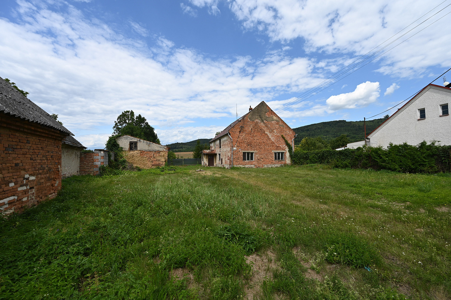 Prodej domu 199 m² s pozemkem 1 568 m²