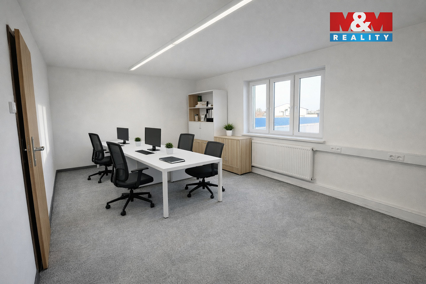 Pronájem kanceláře 200 m² — photo 2