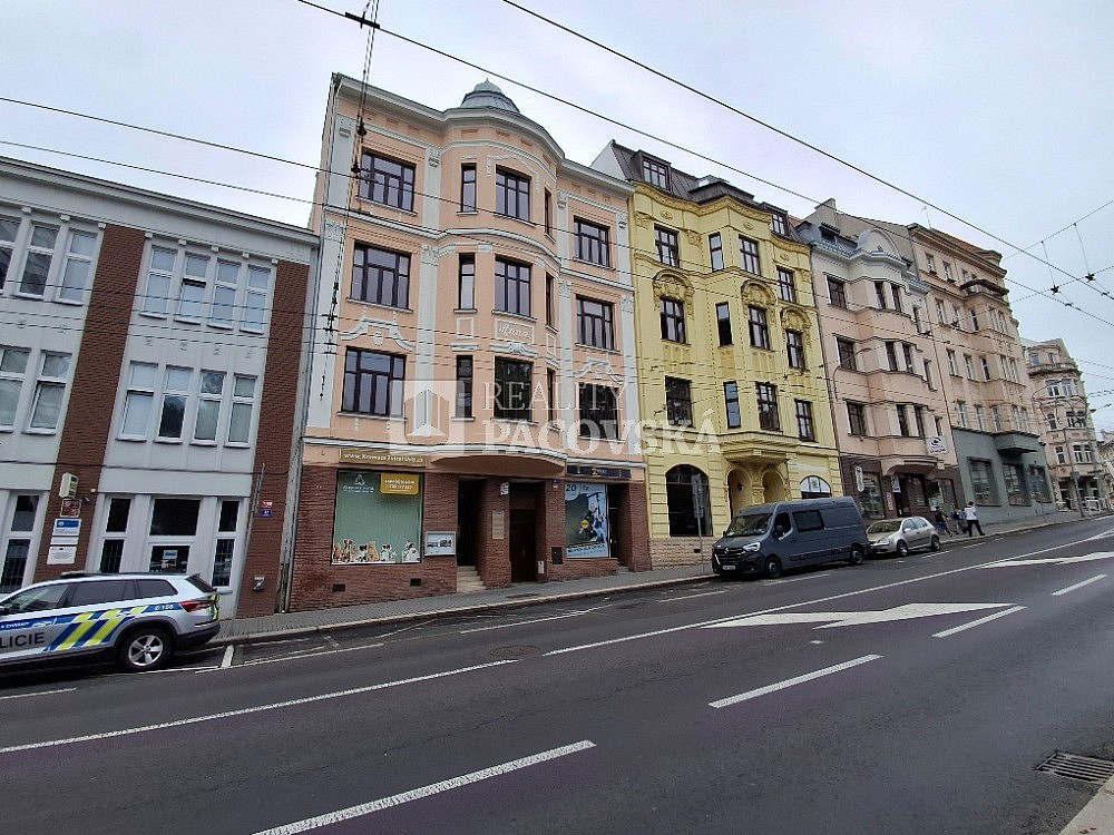 Pronájem bytu 2+kk 65 m²