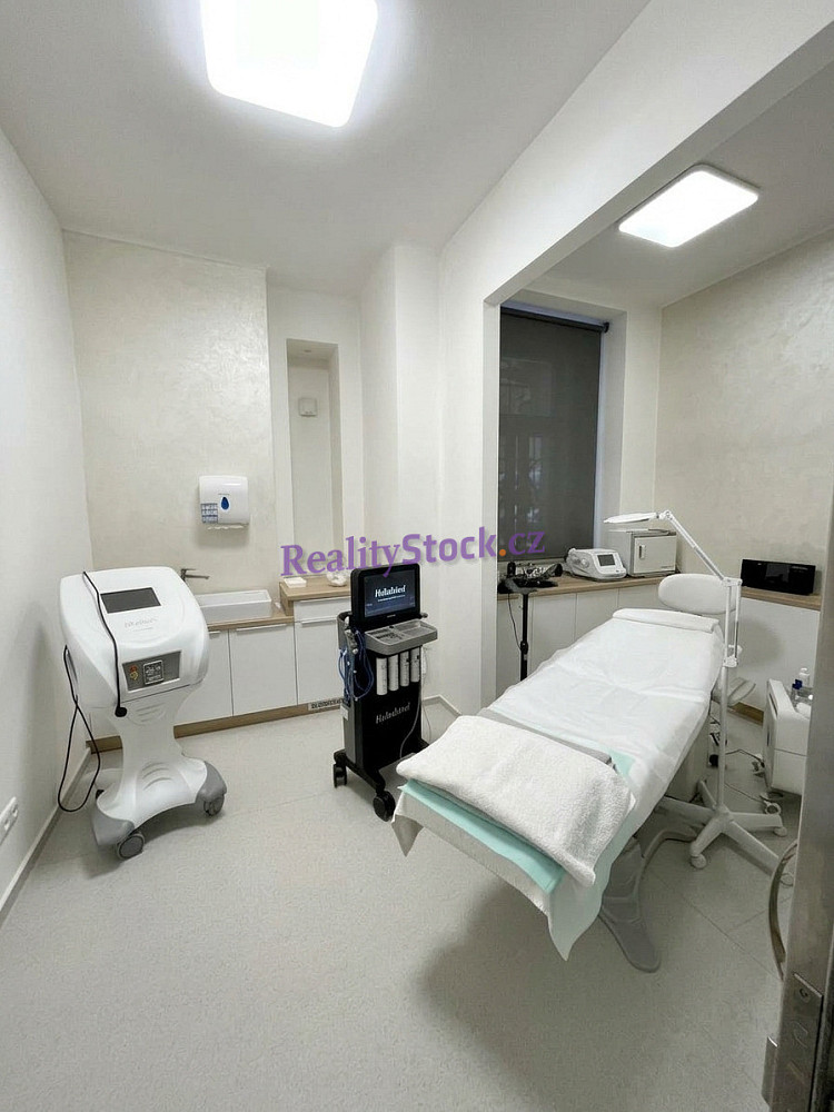 Pronájem komerčního objektu (jiného typu) 18 m² – fotografie 2