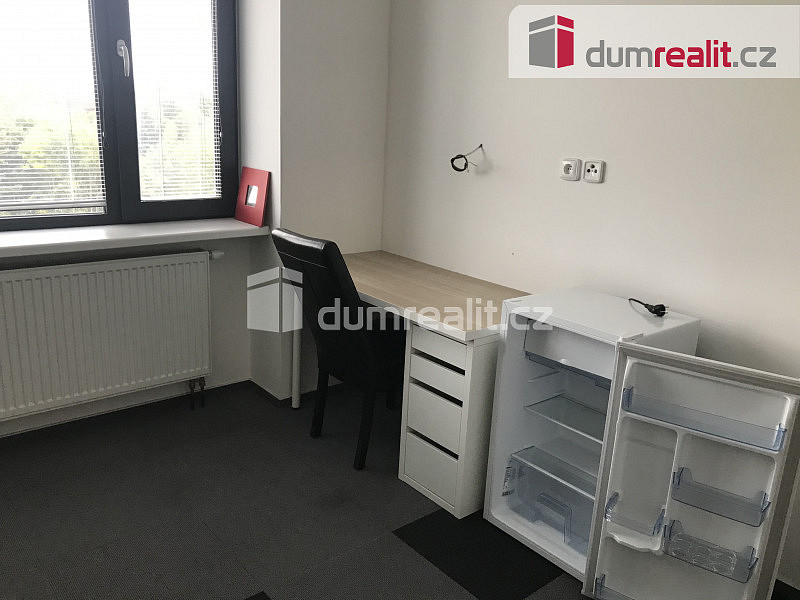 Pronájem bytu 1+kk 15 m² — photo 4