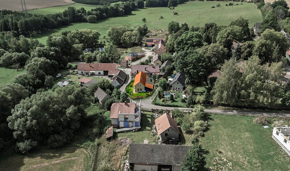Prodej domu 82 m² s pozemkem 342 m², Divišov – náhled fotky 22