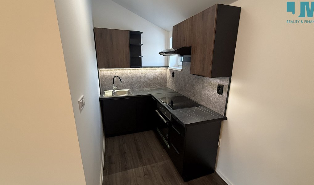 Pronájem bytu 2+kk 46 m², Třebíč – náhled fotky 3