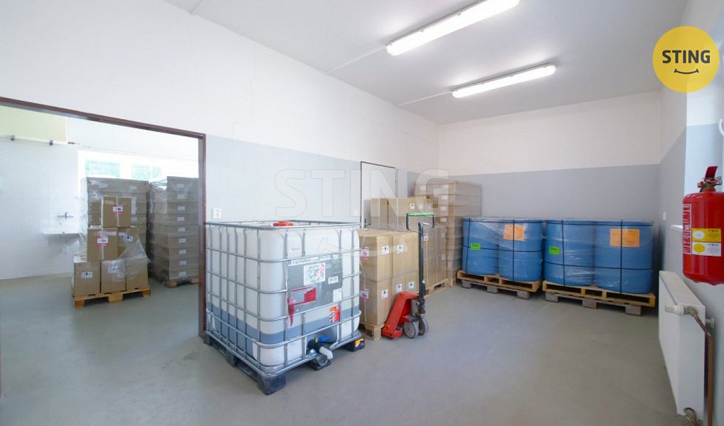 Prodej domu 295 m² s pozemkem 1 089 m², Holasovice – náhled fotky 27