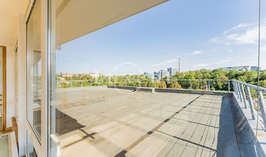 Pronájem kanceláře 257 m², Praha – náhled fotky 12