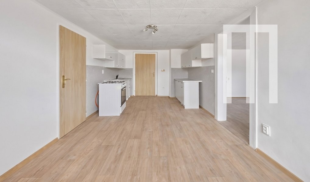 Pronájem bytu 2+1 71 m², Nový Bor – náhled fotky 3