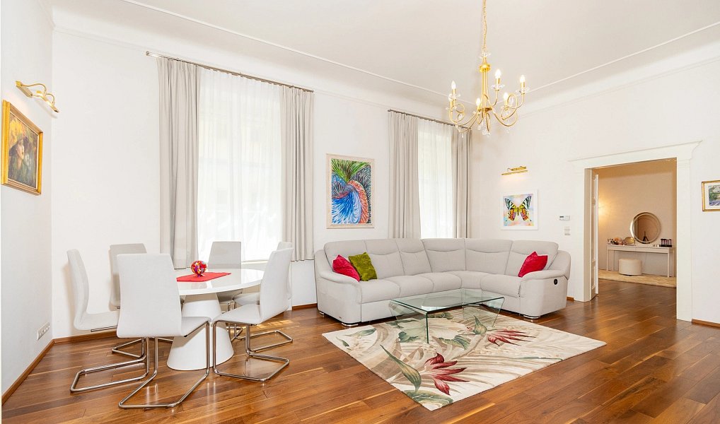Pronájem bytu 3+kk 137 m², Praha – náhled fotky 5