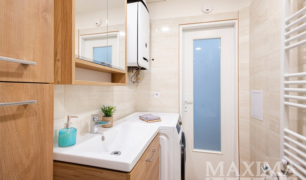 Prodej bytu 3+kk 79 m², Praha – náhled fotky 2