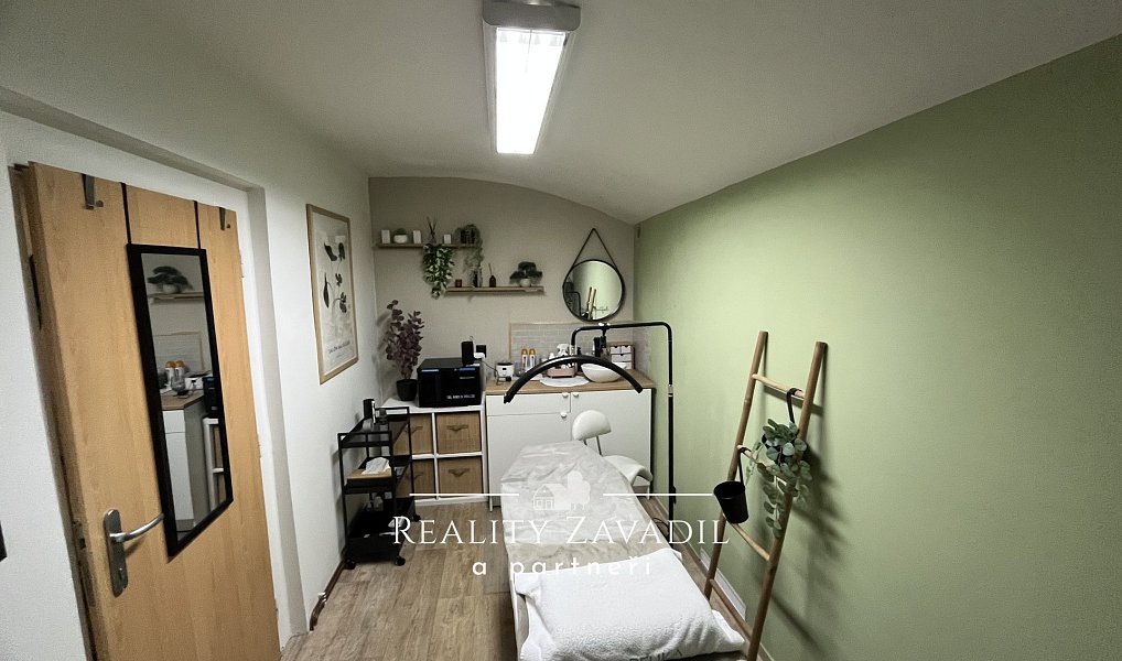 Prodej nájemního domu, činžáku 450 m², Pardubice – náhled fotky 19
